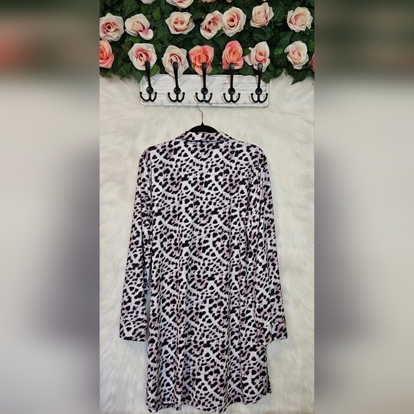 La Vie En Rose Ultra Soft Leopard Nightdress - Picture 2 of 6